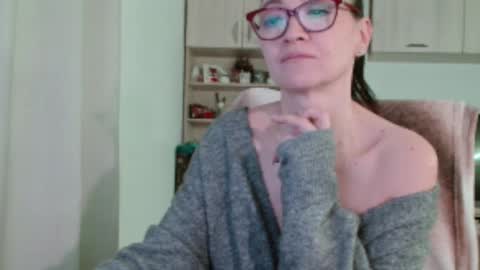 Vanessa online show from 02-26-26, 06:18