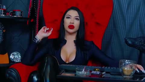 Snapshot of vanessamorningstar1 chatting on 02-20-25, 01:40 Miss Vanessa online show from 02-20-25, 01:40