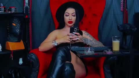 Snapshot of vanessamorningstar1 chatting on 03-06-25, 01:35 Miss Vanessa online show from 03-06-25, 01:35