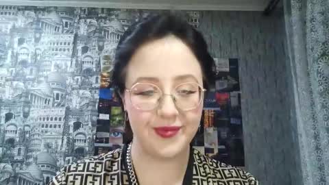 Snapshot of vanessashadow chatting on 11-28-25, 05:26 vanessashadow online show from 11-28-25, 05:26
