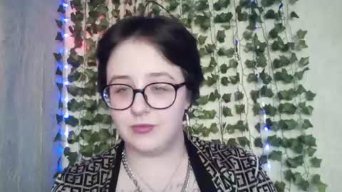 vanessashadow online show from 06-10-26, 03:00