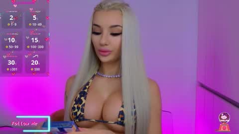 Snapshot of vanessavanne chatting on 02-21-26, 04:19 Vanessa online show from 02-21-26, 04:19