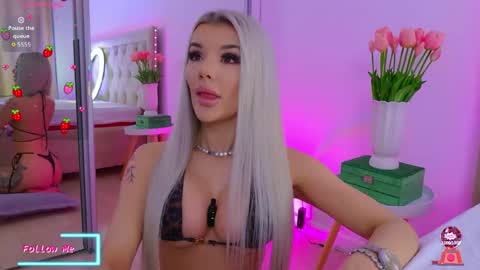 Vanessa online show from 05-06-26, 02:33