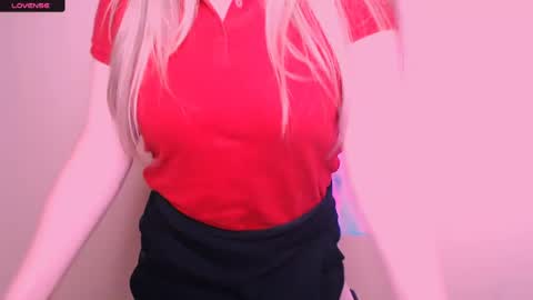 Mia online show from 04-29-26, 05:30