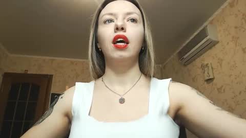 VanillaMuffin online show from 02-15-25, 01:49