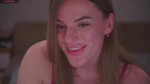 Sophie online show from 12-18-25, 10:16