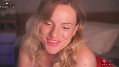 Sophie online show from 06-19-26, 12:59