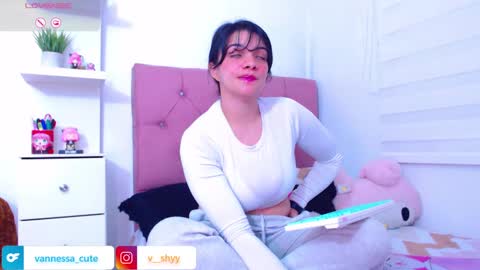 Vanesa online show from 09-11-25, 10:32