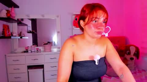 Vanesa online show from 05-26-26, 07:10