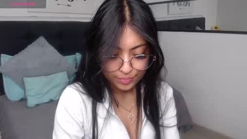 Snapshot of vannesweet_ chatting on 02-01-25, 09:29 vane online show from 02-01-25, 09:29