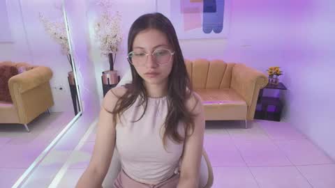 vannia t18 online show from 12-13-25, 07:53