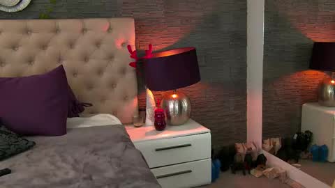 Vanessa online show from 02-13-26, 03:41