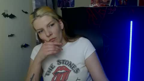 Vanessa online show from 04-30-26, 04:02