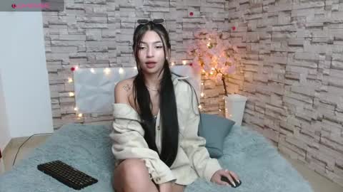Snapshot of vanse_lust chatting on 02-10-25, 01:03 Karuna online show from 02-10-25, 01:03