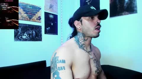 Snapshot of vanvelckan_ chatting on 03-04-26, 02:06 vanvelckan_ online show from 03-04-26, 02:06