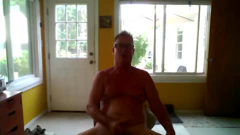varaggo online show from 07-04-26, 09:43