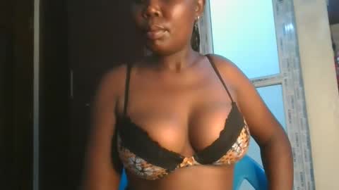 Snapshot of varlkay chatting on 12-20-25, 08:05 VarlKay online show from 12-20-25, 08:05