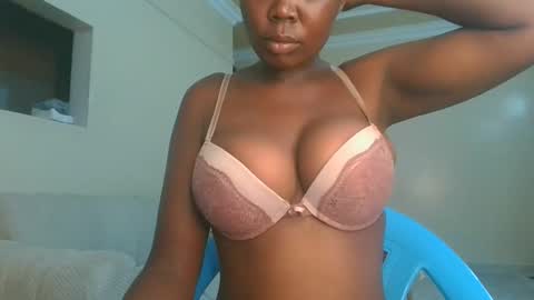 Snapshot of varlkay chatting on 03-11-26, 06:47 VarlKay online show from 03-11-26, 06:47