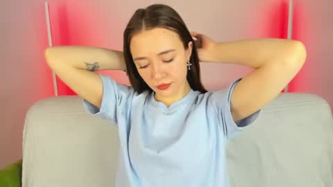 VasilisaLove online show from 06-05-26, 02:07