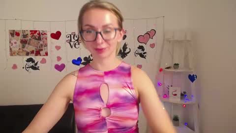 Snapshot of vasilisasii chatting on 01-20-25, 12:39 Vasilisa online show from 01-20-25, 12:39