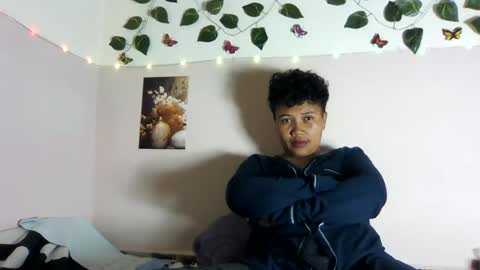 Vayannah online show from 06-12-26, 07:57