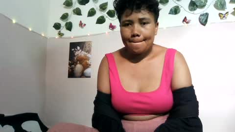 Vayannah online show from 06-16-26, 12:08