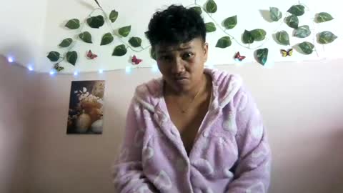 Snapshot of vayannah chatting on 07-10-26, 02:08 Vayannah online show from 07-10-26, 02:08