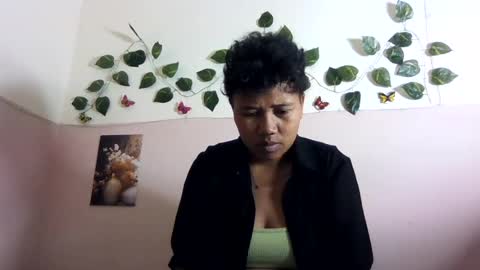 Snapshot of vayannah chatting on 07-26-26, 07:04 Vayannah online show from 07-26-26, 07:04