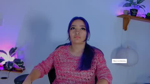 Snapshot of vayolett_dakotta chatting on 10-22-25, 01:17 Vayolett online show from 10-22-25, 01:17