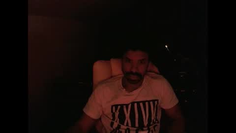 Snapshot of vbigidux chatting on 10-21-25, 10:27 vbigidux online show from 10-21-25, 10:27
