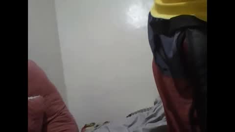 Vee tommy online show from 05-21-26, 04:08