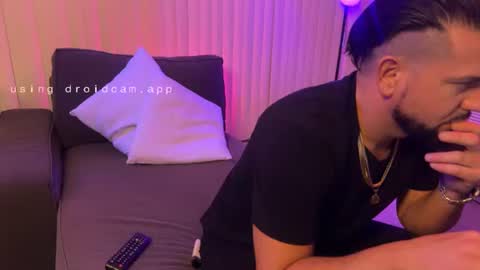 Snapshot of veedeeduo chatting on 02-05-26, 09:14 VeeDeeDuo online show from 02-05-26, 09:14