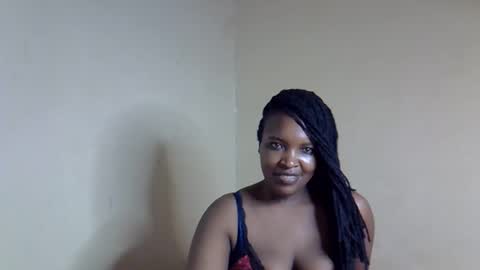 Snapshot of veesazii chatting on 01-12-26, 11:04 veesazii online show from 01-12-26, 11:04