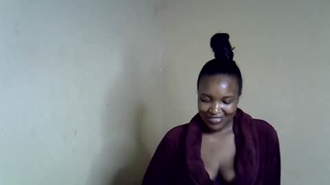 Snapshot of veesazii chatting on 02-05-26, 07:29 veesazii online show from 02-05-26, 07:29