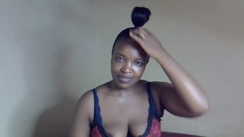 Snapshot of veesazii chatting on 03-11-26, 04:18 veesazii online show from 03-11-26, 04:18