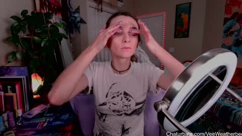 Violet Weatherbee online show from 01-31-25, 10:20