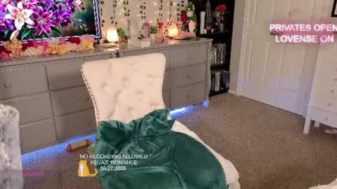 vegas_romance online show from 06-28-26, 02:28
