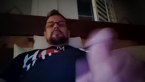 Snapshot of vegasdadbod chatting on 06-18-26, 08:25 vegasdadbod online show from 06-18-26, 08:25