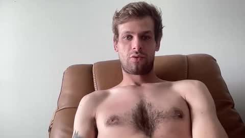 Joeyyy online show from 05-04-26, 06:04