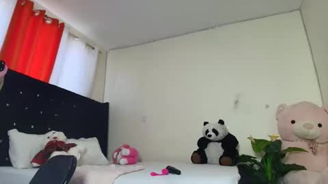 zola online show from 11-20-25, 09:31