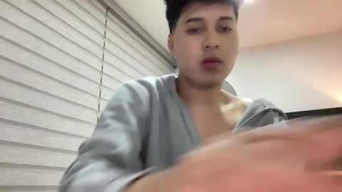 Snapshot of velascosexyboy chatting on 01-08-25, 05:16 velascosexyboy online show from 01-08-25, 05:16