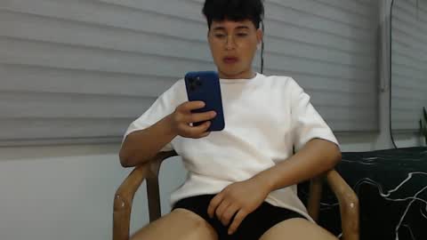 Snapshot of velascosexyboy chatting on 01-11-25, 03:02 velascosexyboy online show from 01-11-25, 03:02