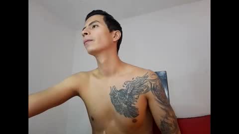 velk_hot1 online show from 02-12-25, 04:22