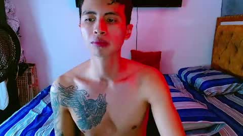velk_hot1 online show from 05-26-26, 01:07