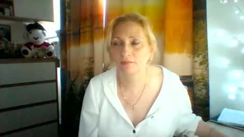 velka_raspberry online show from 05-25-26, 09:15
