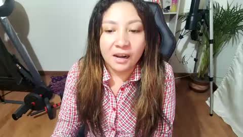 Snapshot of vellarossa chatting on 01-28-25, 12:57 Im VelaI will be Christmas and New Year with my family December 22 to January 13 I will miss you guys. online show from 01-28-25, 12:57