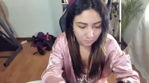 Snapshot of vellarossa chatting on 02-07-25, 04:03 Im VelaI will be Christmas and New Year with my family December 22 to January 13 I will miss you guys. online show from 02-07-25, 04:03