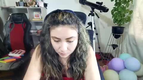 Snapshot of vellarossa chatting on 10-27-25, 06:56 Im VelaI will be Christmas and New Year with my family December 22 to January 13 I will miss you guys. online show from 10-27-25, 06:56