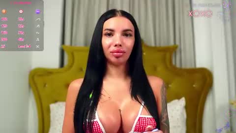 Snapshot of velmaevans chatting on 07-14-26, 10:37 Velma online show from 07-14-26, 10:37