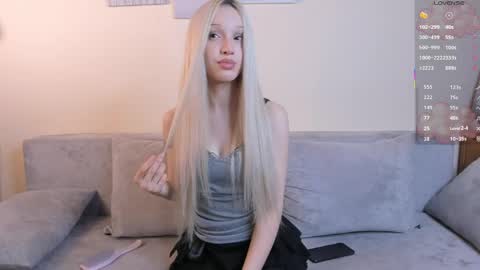 Hi im Hannah online show from 03-14-26, 05:35
